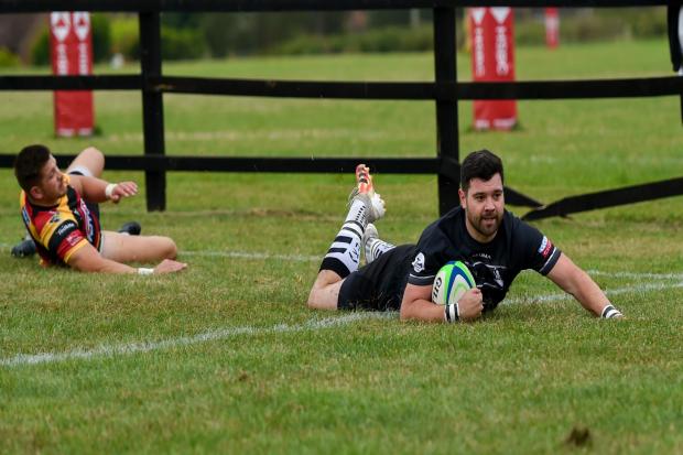 Oscar Heath scored Chinnor’s first try at Sale Picture: Simon Cooper