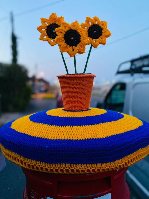 Herald Series: Yarnsy made this topper to show her love and support for Ukraine.