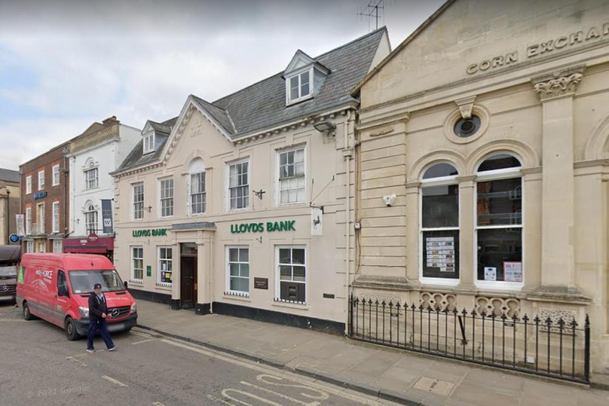 Lloyds Bank in Wallingford. Picture by Google Maps.