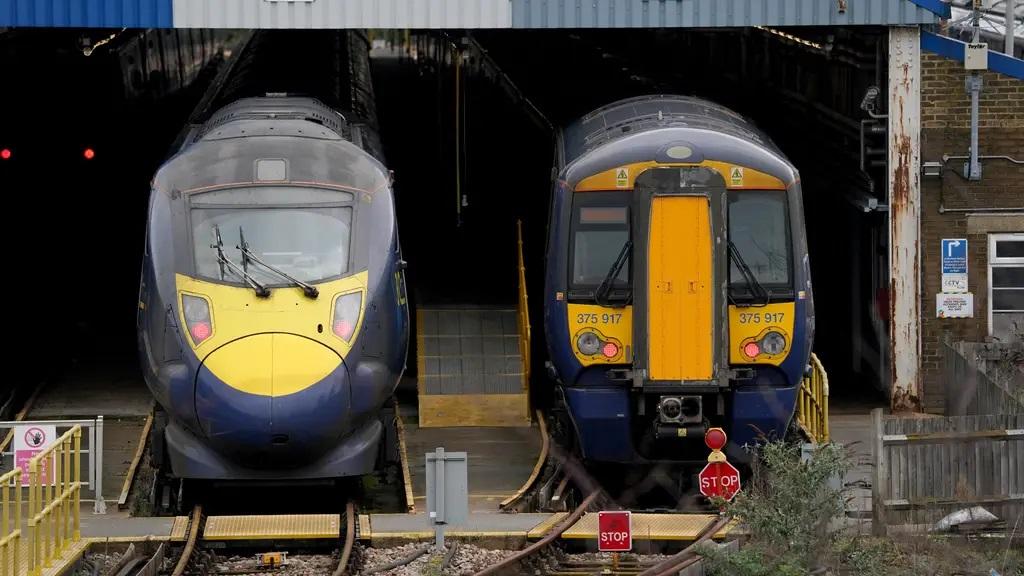 Rail strikes: Limited services in Oxfordshire