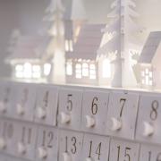 ADVENT: Advent calendar with low-cost and free festive activities for families